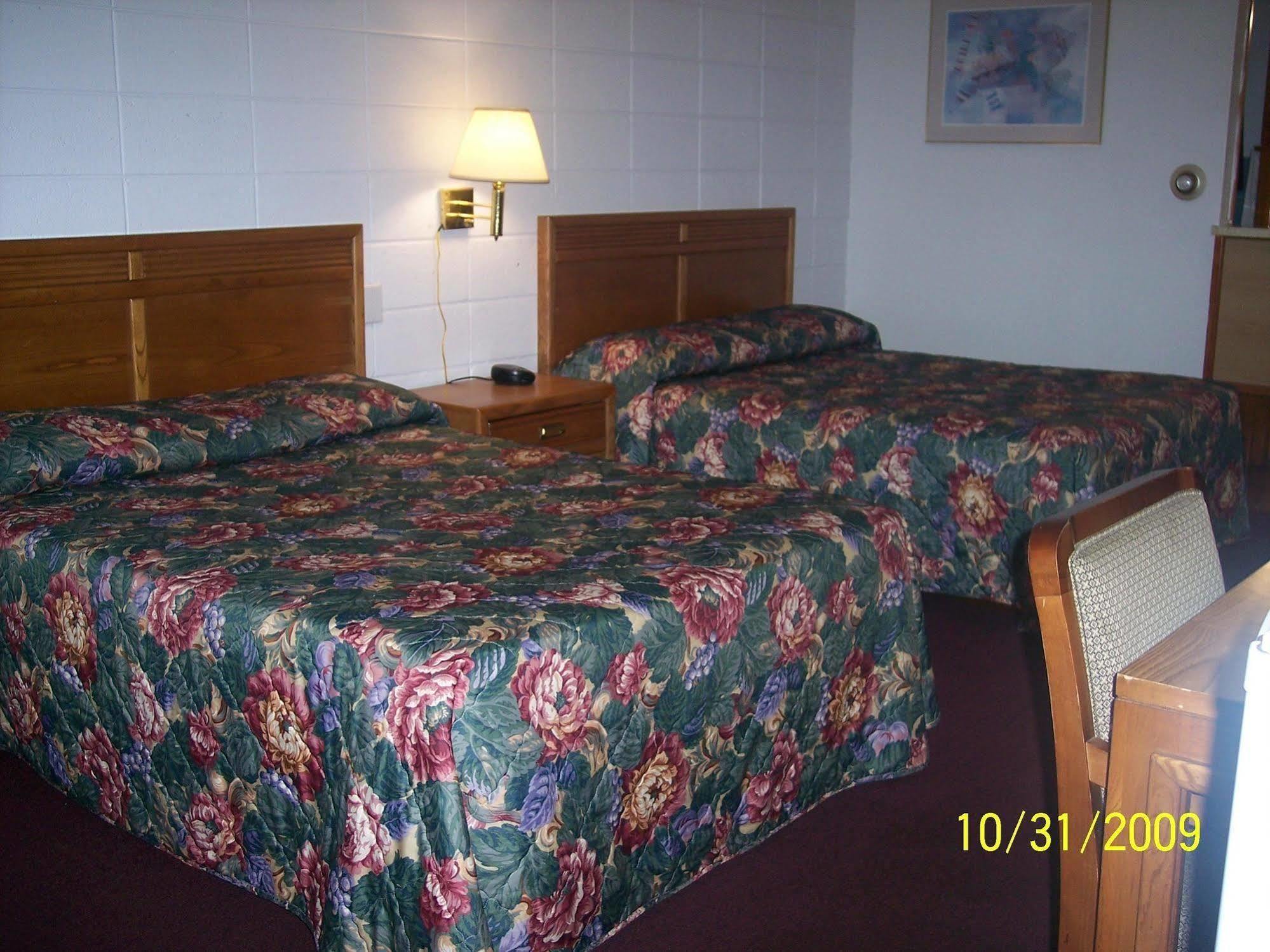 Grand View Motel Beaver Dam Exteriör bild